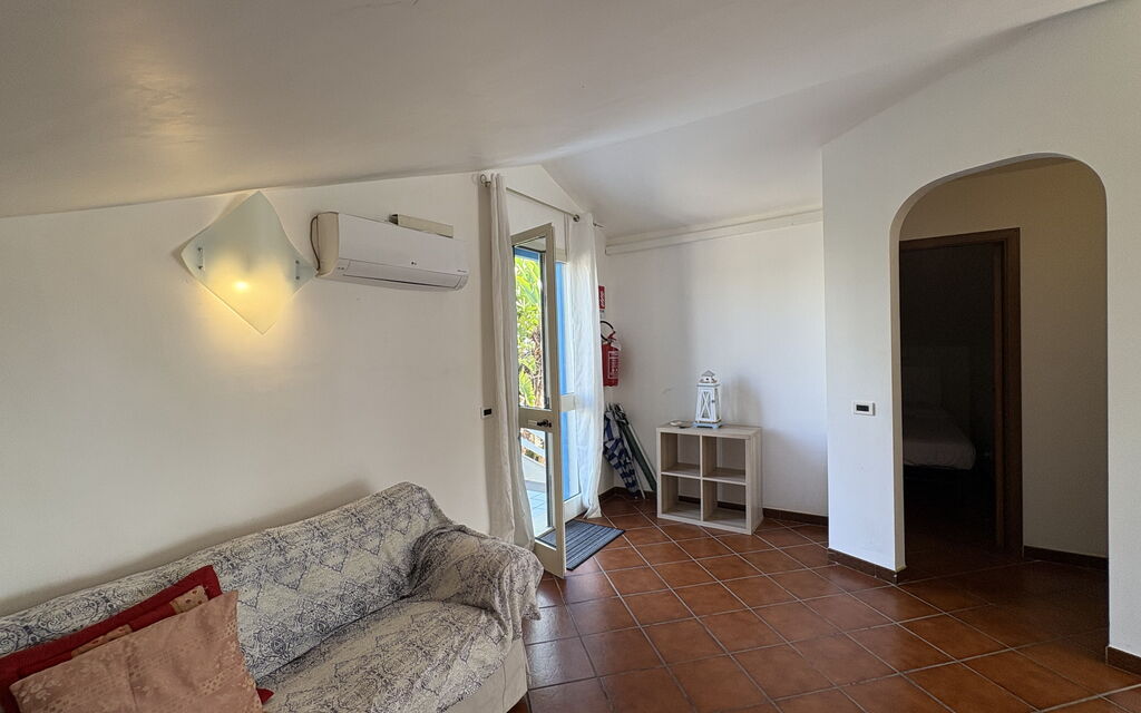 Villa le Palme, Marina di Ragusa: Autumn, Living Room, Spring, Summer