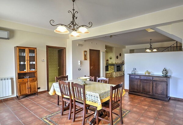 Villa Monte Serra: villa-monte-serra-trecastagni-catania-villa-cucina