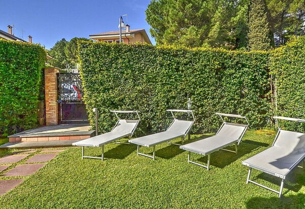 Villa Monte Serra: villa-monte-serra-trecastagni-catania-villa-giardino