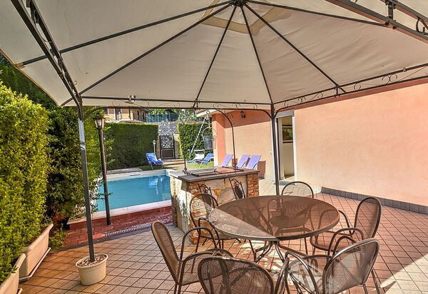 Villa Monte Serra: villa-monte-serra-trecastagni-catania-villa-giardino