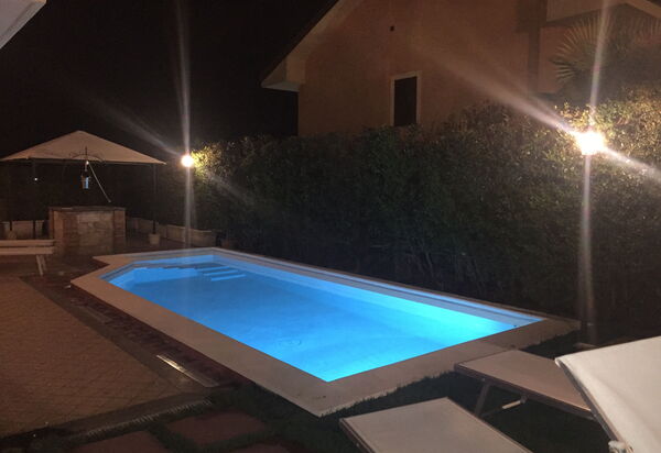 Villa Monte Serra: villa-monte-serra-trecastagni-catania-villa-piscina