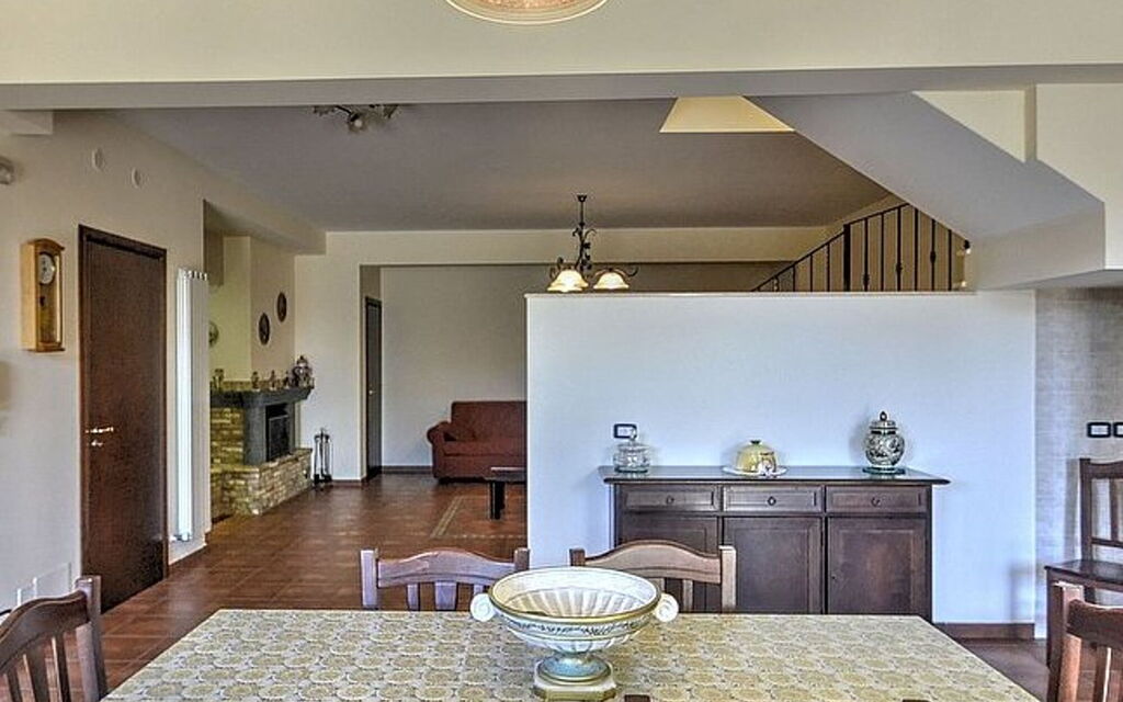 Villa Monte Serra: villa-monte-serra-trecastagni-catania-villa-kitchen
