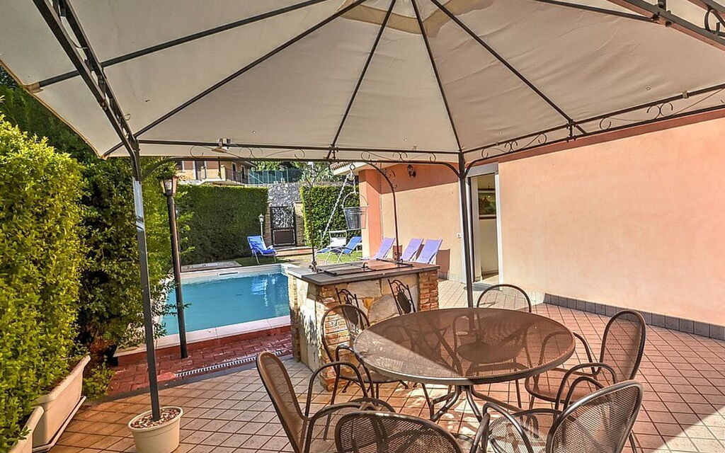 Villa Monte Serra: villa-monte-serra-trecastagni-catania-villa-garden