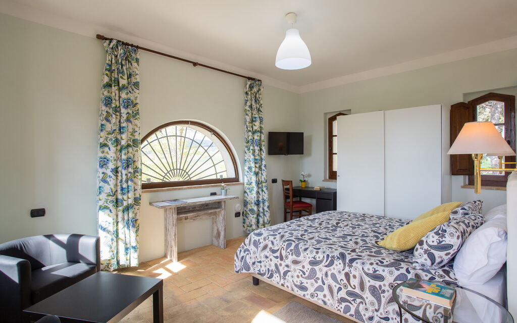 Pulciano Apartments - : Autunno, Camera da letto, Estate, Primavera