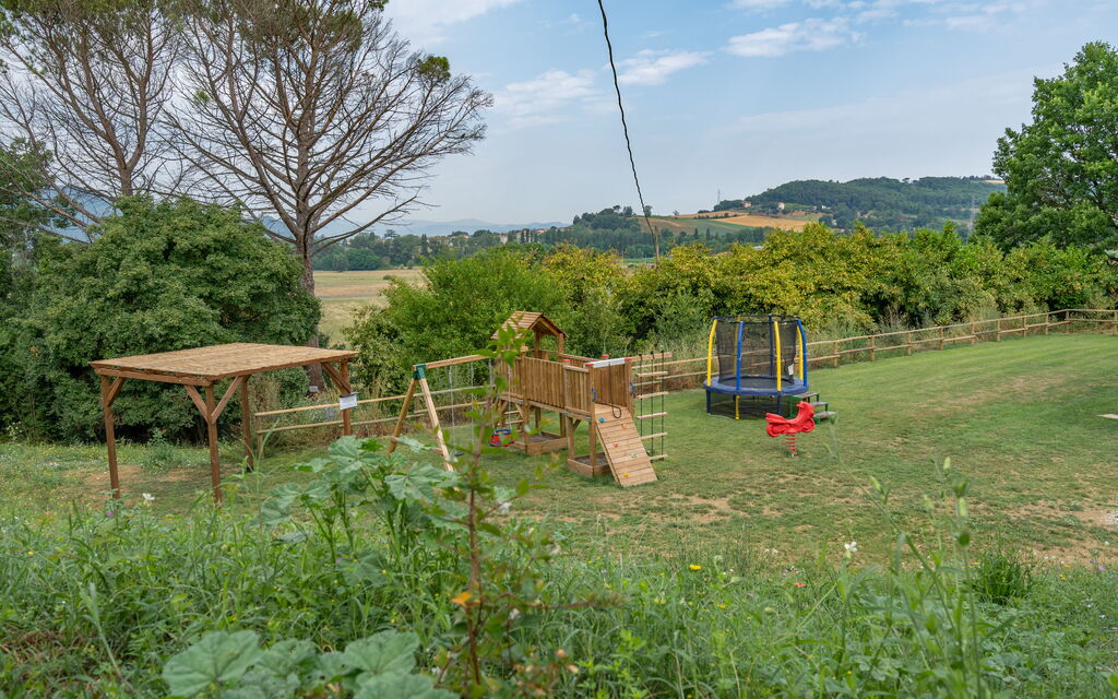 Pulciano Apartments: Autunno, Estate, Esterni, Primavera
