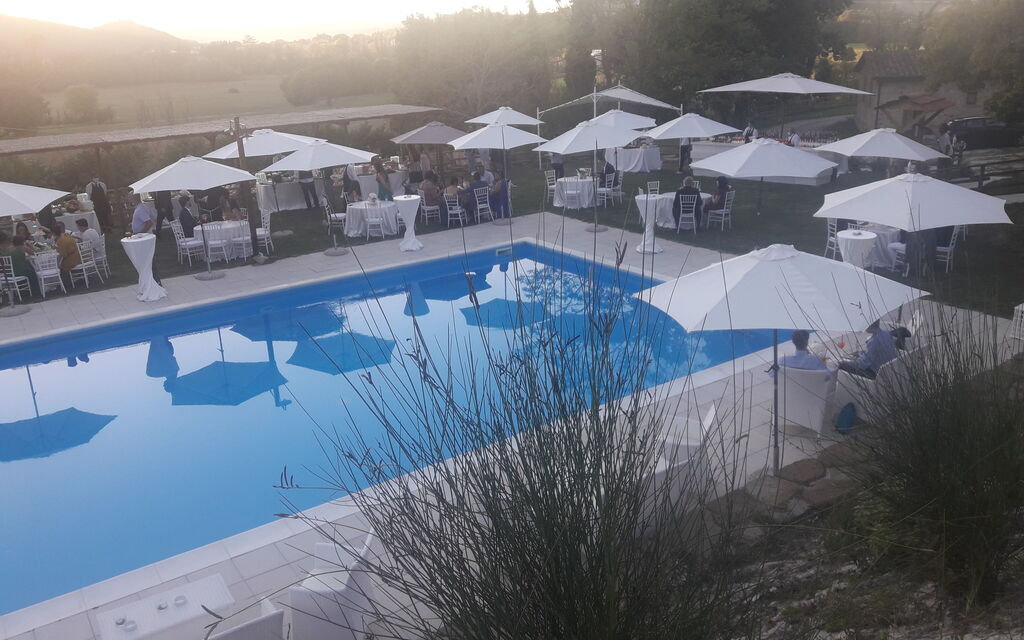 Pulciano Apartments: Autunno, Estate, Piscina, Primavera