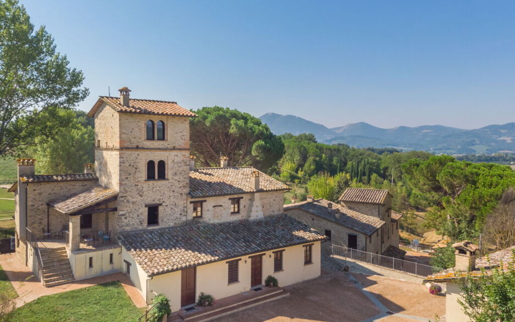 Pulciano Apartments: Autunno, Estate, Esterni, Primavera
