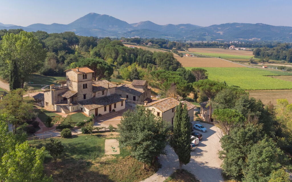 Pulciano Apartments: Autunno, Estate, Esterni, Primavera