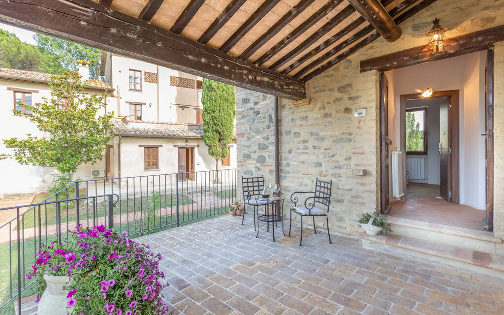 Pulciano Apartments: Autunno, Estate, Esterni, Primavera