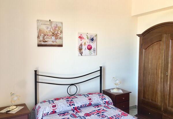 Villa Le Palme: villa-le-palme-trecastagni-catania-villa-camera-da-letto