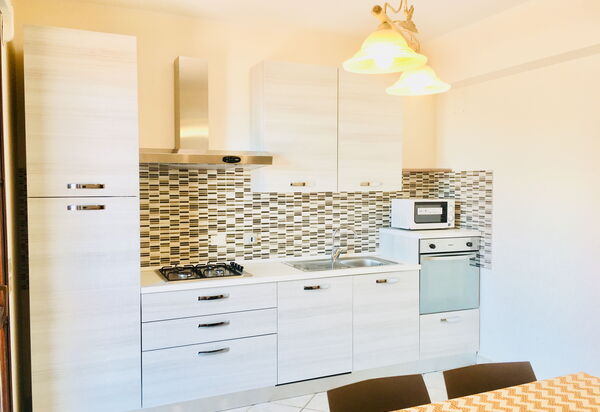 Villa Le Palme: villa-le-palme-trecastagni-catania-villa-cucina