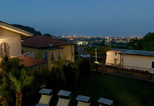 Villa Le Palme: villa-le-palme-trecastagni-catania-villa-esterni