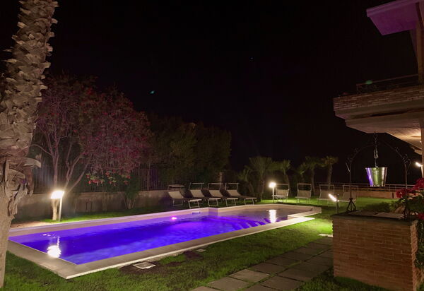 Villa Le Palme: villa-le-palme-trecastagni-catania-villa-piscina