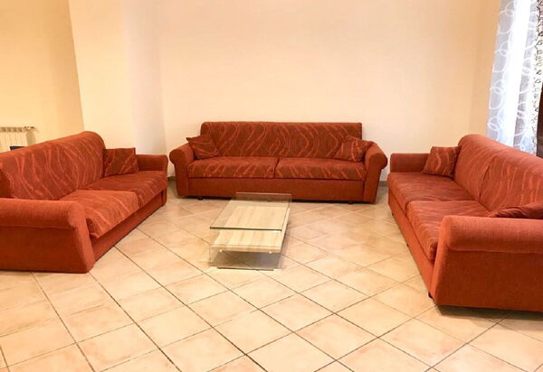 Villa Le Palme: villa-le-palme-trecastagni-catania-villa-salotto