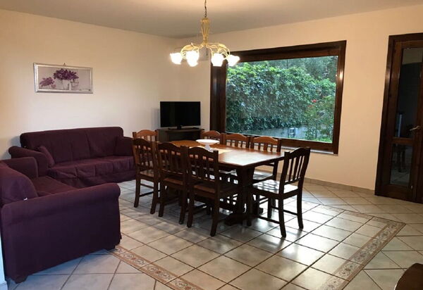 Villa Le Palme: villa-le-palme-trecastagni-catania-villa-soggiorno