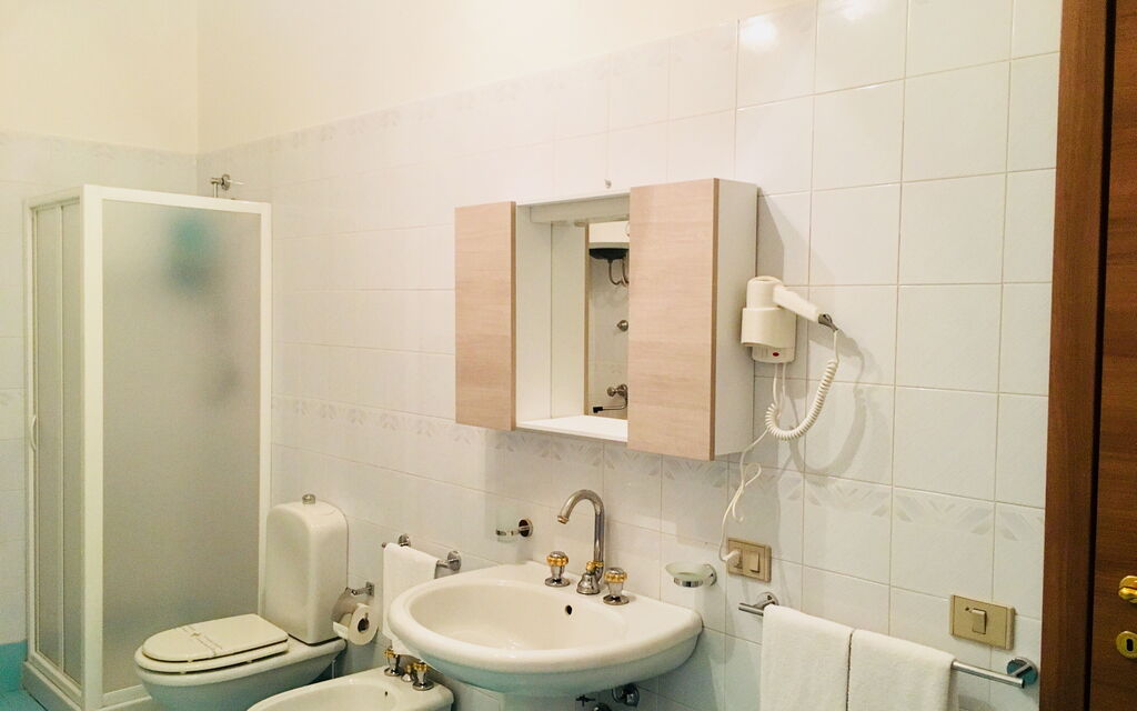 Villa Le Palme: villa-le-palme-trecastagni-catania-villa-bagno