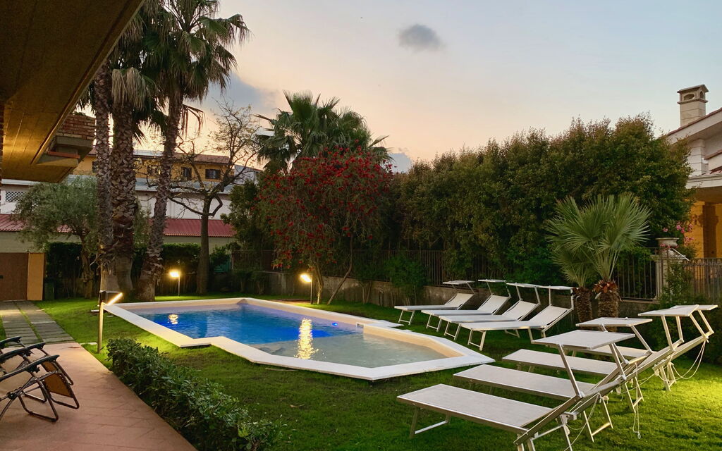 Villa Le Palme: villa-le-palme-trecastagni-catania-villa-piscina