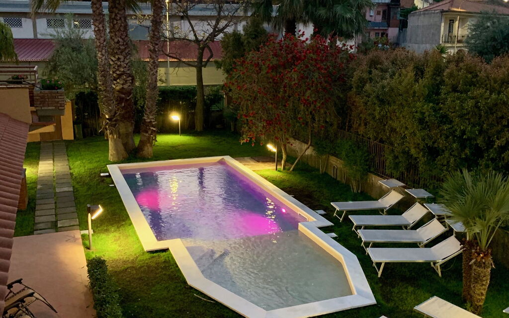 Villa Le Palme: villa-le-palme-trecastagni-catania-villa-piscina