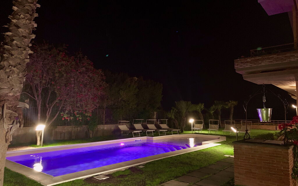 Villa Le Palme: villa-le-palme-trecastagni-catania-villa-piscina