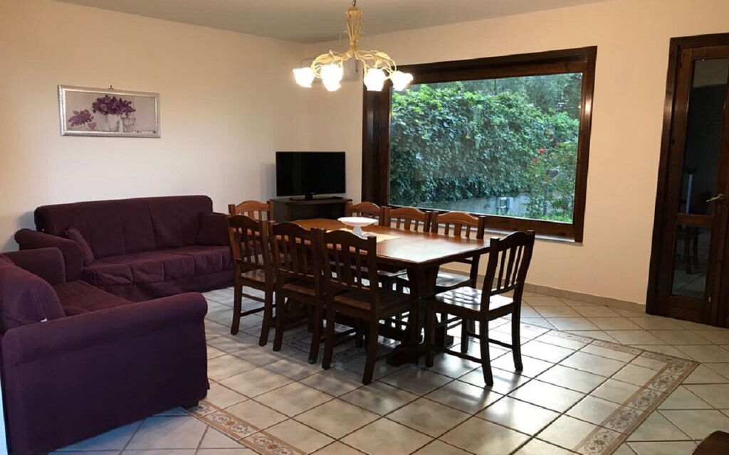 Villa Le Palme: villa-le-palme-trecastagni-catania-villa-soggiorno