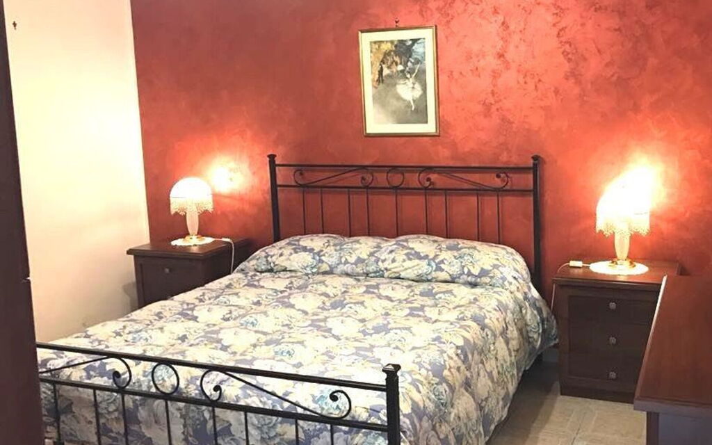 Villa Dei Saponi: villa-dei-saponi-trecastagni-catania-villa-bedroom