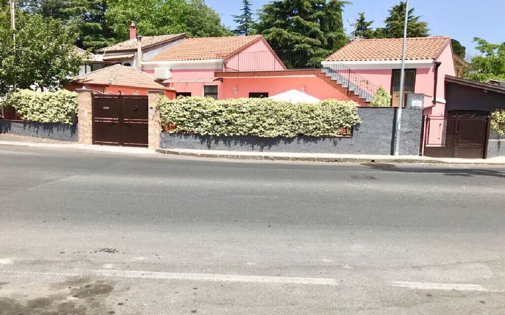 Villa Dei Saponi: villa-dei-saponi-trecastagni-catania-villa-external