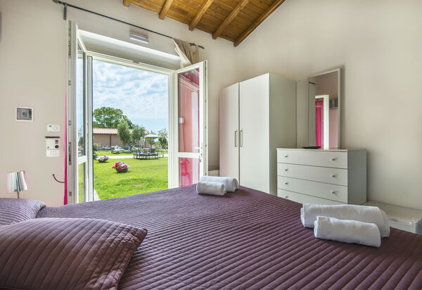 Villa Marina Velca: villa-marina-velca-tarquinia-villa-camera-da-letto