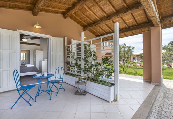 Villa Marina Velca: villa-marina-velca-tarquinia-villa-esterni