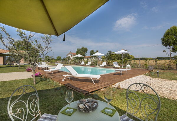 Villa Marina Velca: villa-marina-velca-tarquinia-villa-piscina