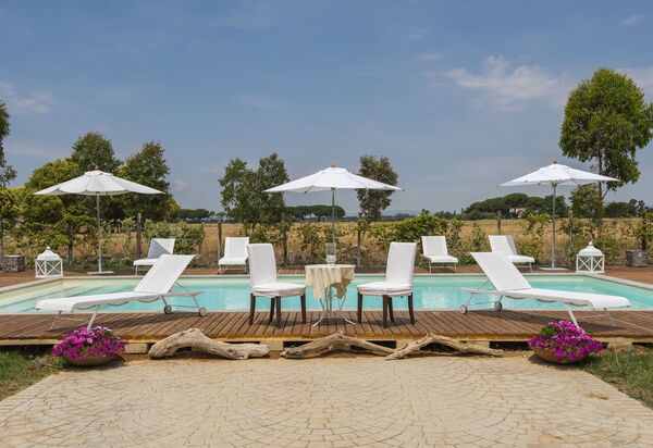 Villa Marina Velca: villa-marina-velca-tarquinia-villa-piscina