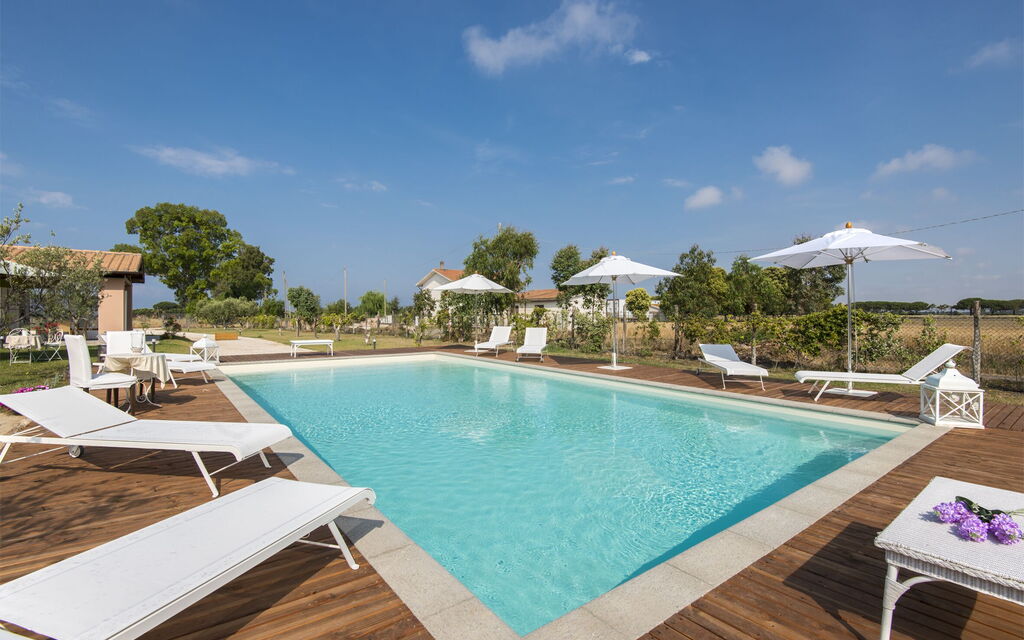 Villa Marina Velca: villa-marina-velca-tarquinia-villa-piscina