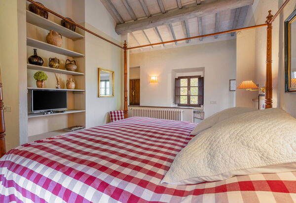 Casa Di Lilli: Autumn, Bedroom, Spring, Summer