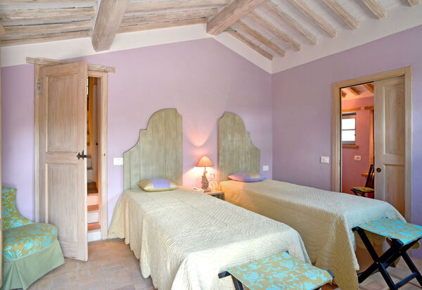 Casa Di Giulio: Autumn, Bedroom, Spring, Summer