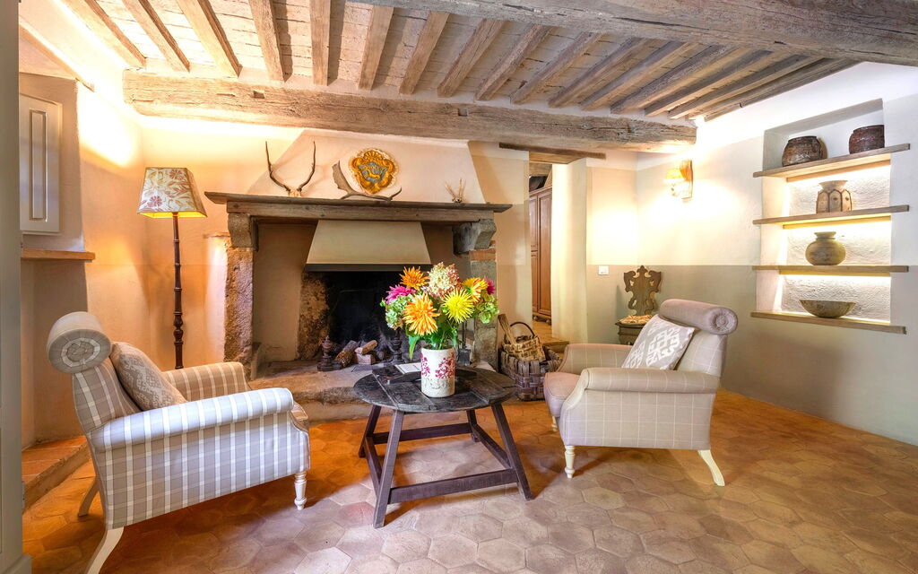 Casa Di Giulio: Autunno, Estate, Primavera, Soggiorno