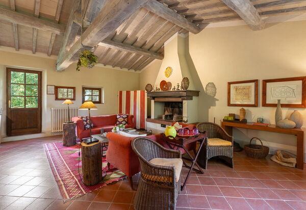 Casa Dell'ambasciatore: Autumn, Living Room, Spring, Summer