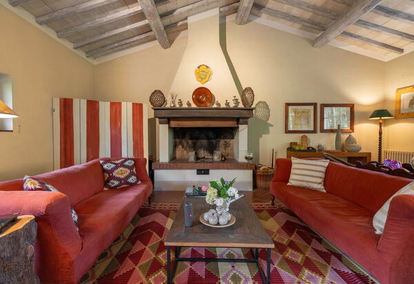 Casa Dell'ambasciatore: Autumn, Living Room, Spring, Summer