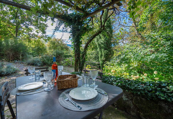 Casa Dell'ambasciatore: Autumn, Garden, Spring, Summer