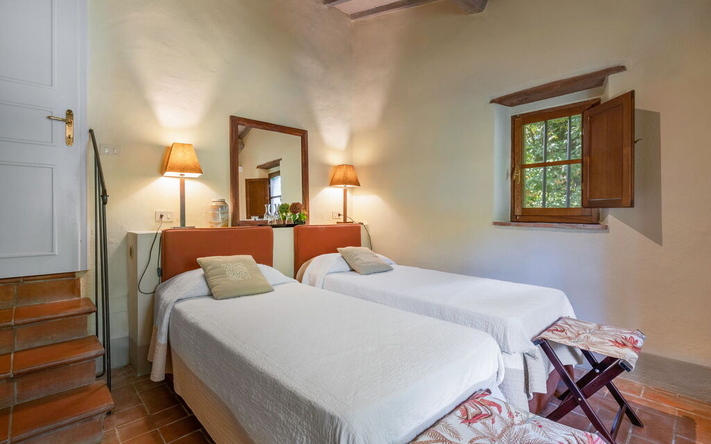 Casa Dell'ambasciatore: Autumn, Bedroom, Spring, Summer