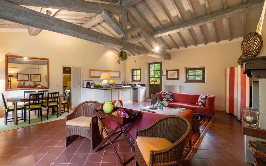 Casa Dell'ambasciatore: Autumn, Living Room, Spring, Summer