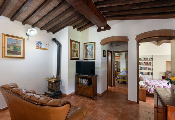 Villa Le Vigne: Camera da letto, Estate, Soggiorno