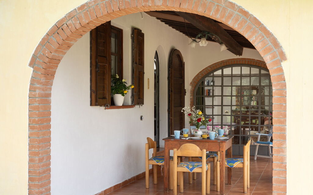 Villa Le Vigne: Balcone / Terrazza / Patio, Camera da letto, Entrata Principale, Estate, Esterni