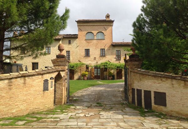 Monastery Guest House: monastery-guest-house-citta-di-castello-villa-external