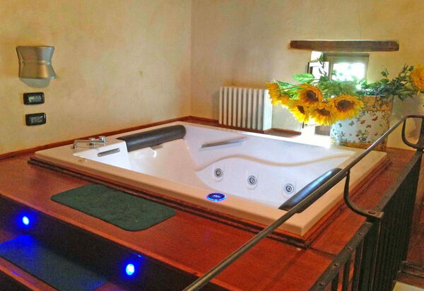 Monastery Guest House: monastery-guest-house-citta-di-castello-villa-geo-bagno