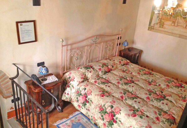 Monastery Guest House: monastery-guest-house-citta-di-castello-villa-geo-bedroom