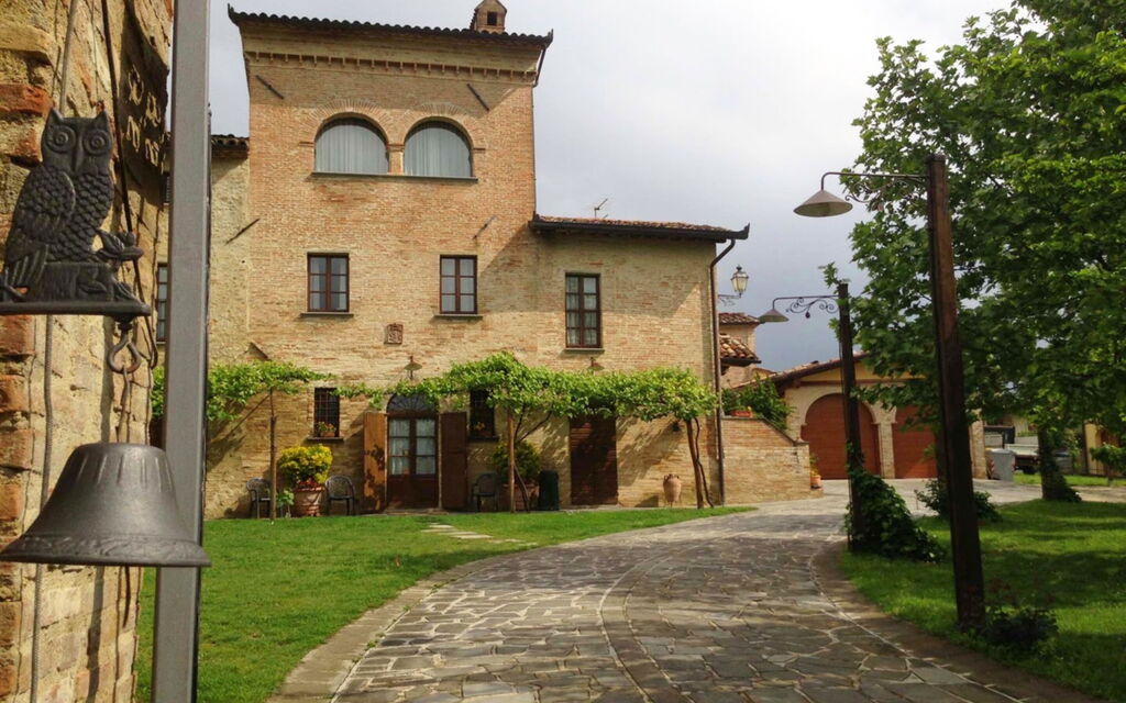Monastery Guest House: monastery-guest-house-citta-di-castello-villa-esterno