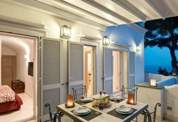 Villa Marina Little Beach: villa-marina-little-beach-capri-villa-esterno