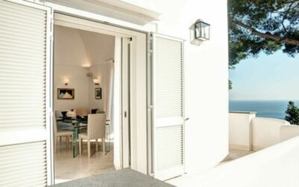 Villa Marina Little Beach: villa-marina-little-beach-capri-villa-balcone