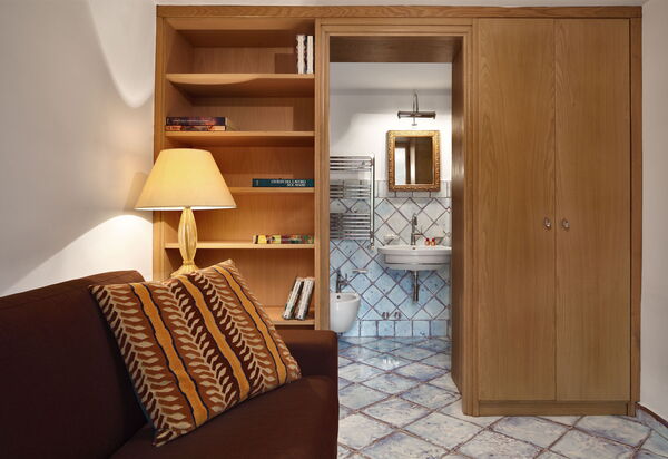 Stony Villa Volcano View: stony-villa-volcano-view-sant-agata-sui-due-golfi-villa-bagno