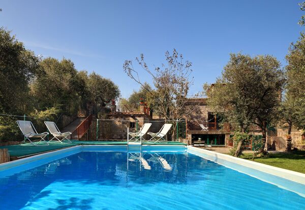 Stony Villa Volcano View: stony-villa-volcano-view-sant-agata-sui-due-golfi-villa-piscina