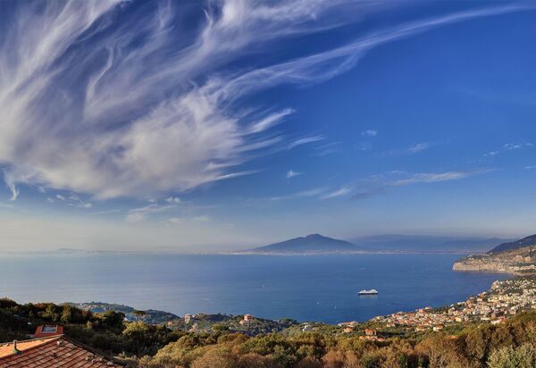 Stony Villa Volcano View: stony-villa-volcano-view-sant-agata-sui-due-golfi-villa-vista-vesuvio